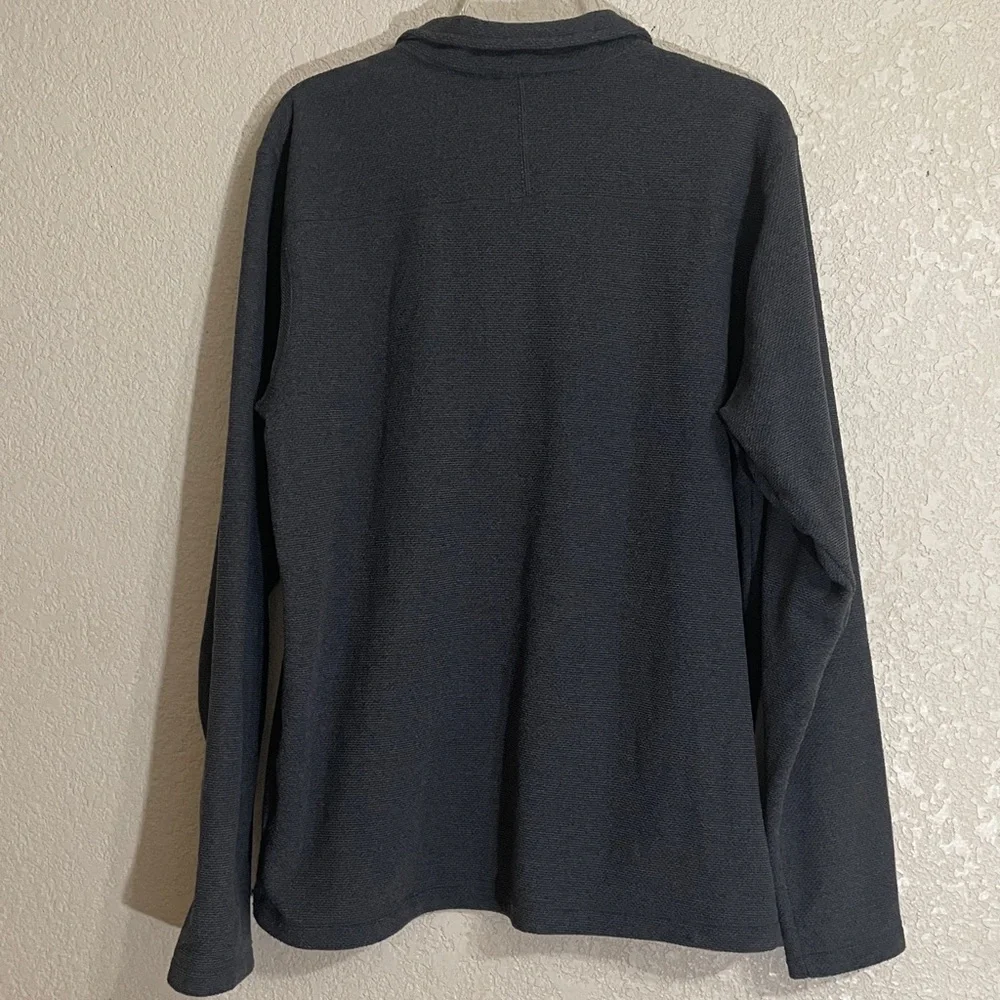 The North Face Men’s Gray Fleece Pullover